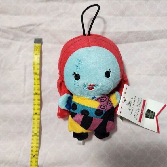 NWT Disney Hallmark Small Stars Sally Plush Ornament Nightmare before Christmas - Picture 5 of 5